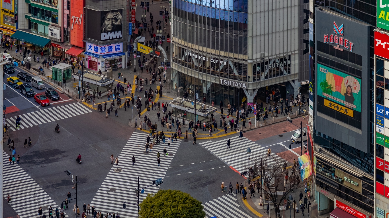 Shibuya Crossing (Shibuya Scramble)