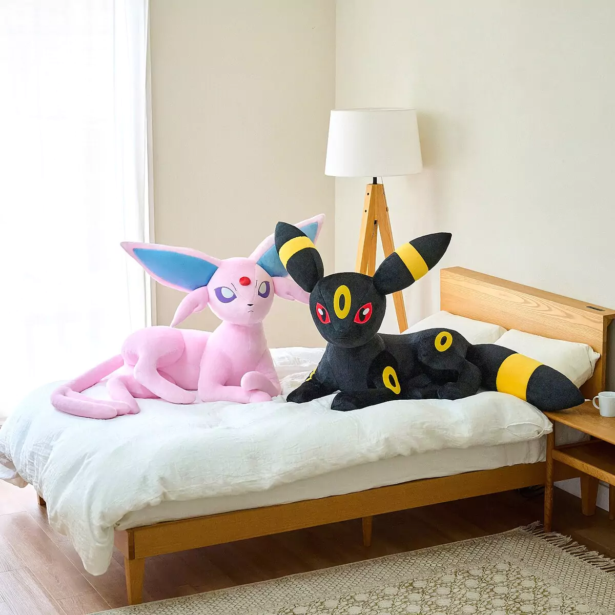 31-Inch Umbreon Poké Plush