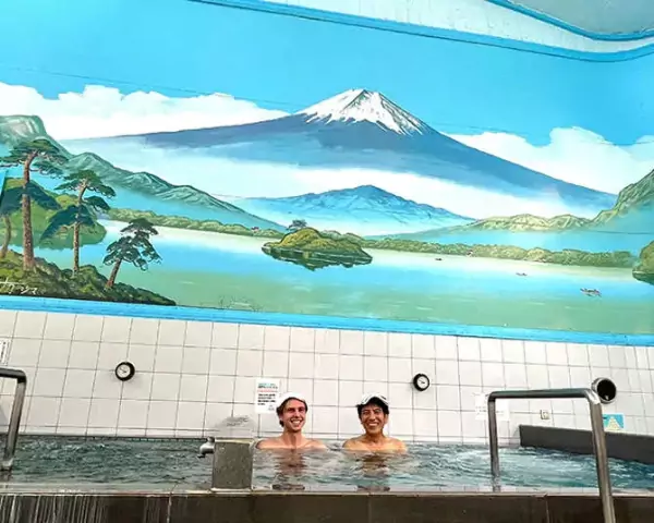 Tokyo Invites Tourists to Take a Bath
